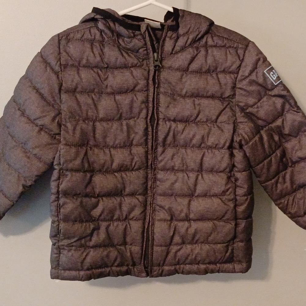 Baby Gap 2 year 2T Puffer Winter Coat warm and car seat friendly grey